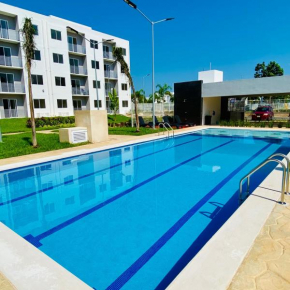 Departamento nuevo, 3 habitaciones, justo en frente de alberca
